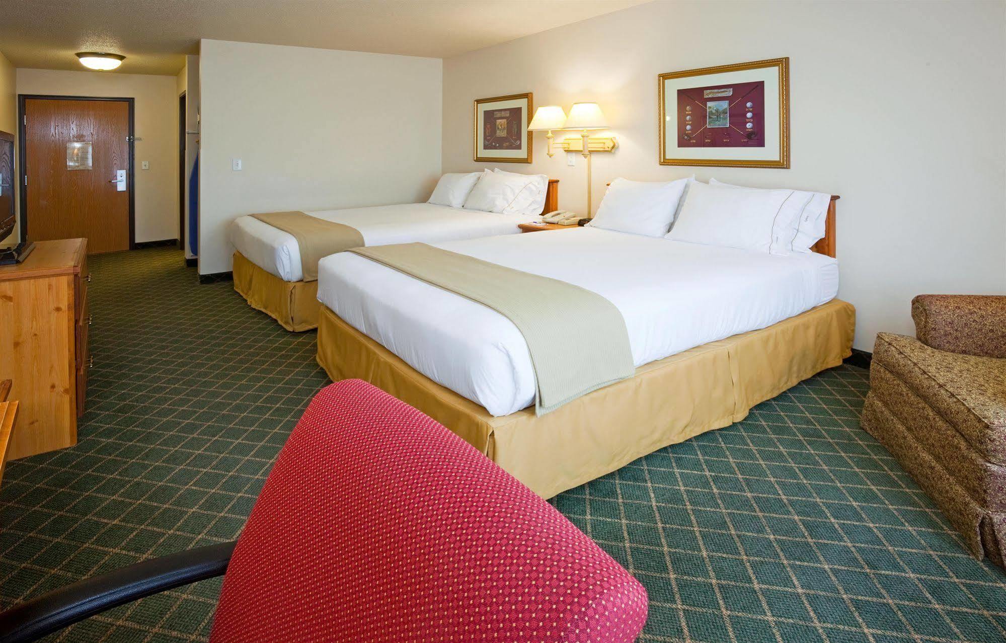 Holiday Inn Express & Suites Yankton, An Ihg Hotel Rum bild